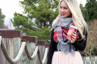 Accessories Distributors UK - Deal With Best Accessories Distributors UK To Make Sales!