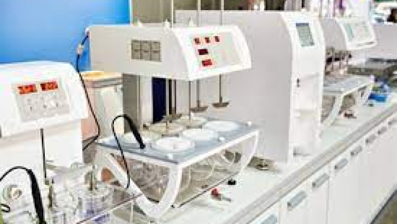 Pharmaceutical Lab Equipment Market Size to Reach Valuation of USD 11750 Million in 2026