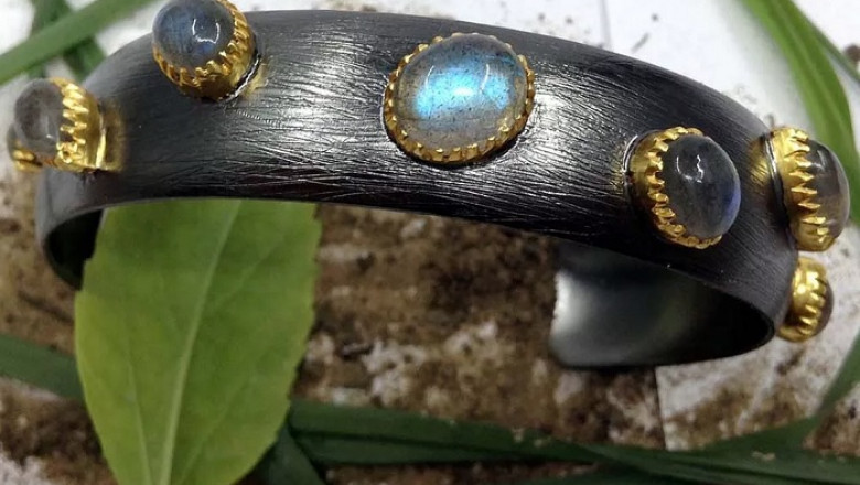 Knowing How To Source Your Wholesale Bracelets