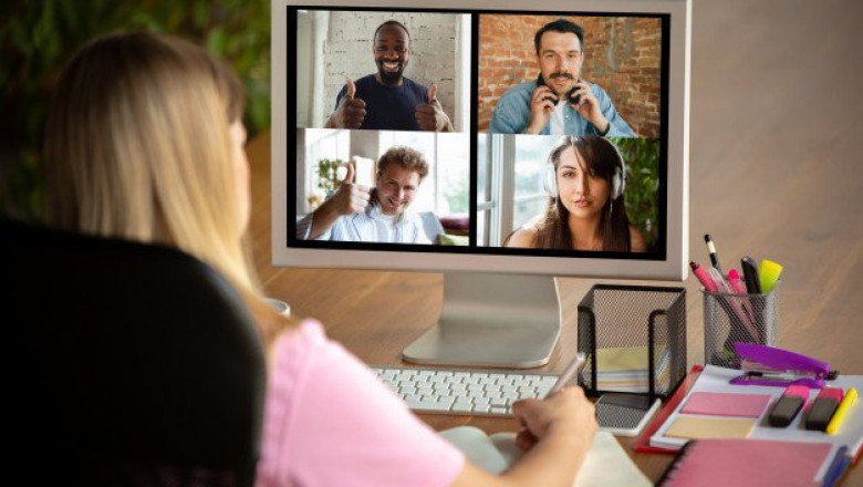 The Best 14 Virtual Meeting Platforms For Modern Businesses