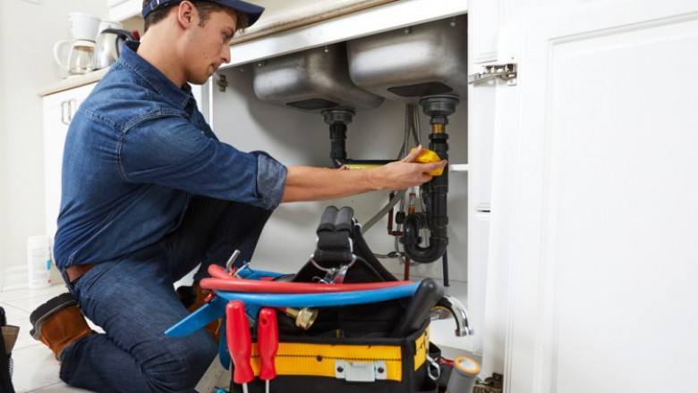 Why you should hire a professional plumber? - Taylor and Son's