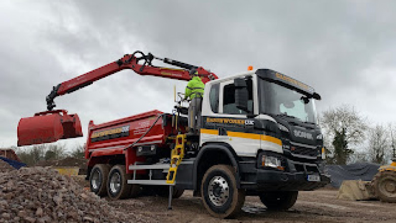 Earth Works UK Ltd: Fulfils Requirements of Bristol Stone Supplies