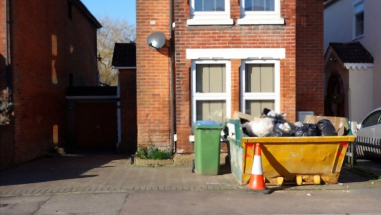 Why Hire A Skip Bin For Business Purposes?