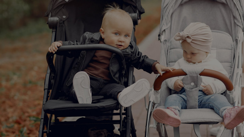 Enjoy your trip with the ease and comfort of a stroller for your child