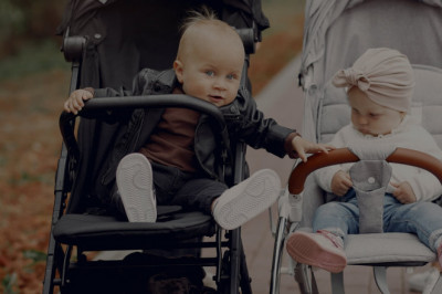 Enjoy your trip with the ease and comfort of a stroller for your child
