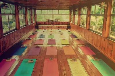 Yoga TTC In Rishikesh by Rishikul Yogshala Rishikesh