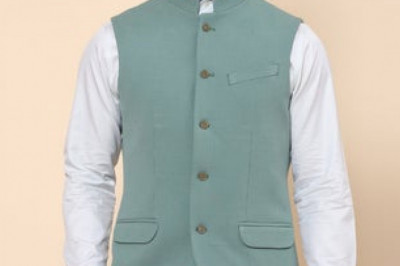 Learn in detail how to choose a formal dress for your teenager kid