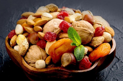 Get the Best Dry Fruits Online in UAE at Quoodo