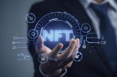 Market analysis and project reviews for the NFT ecosystem