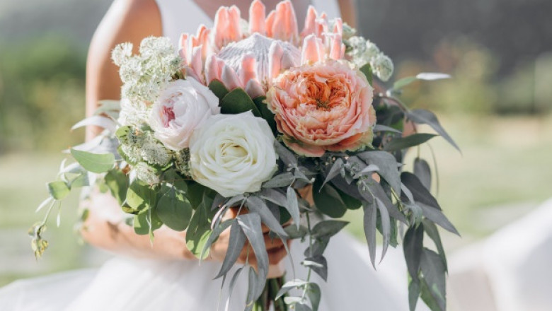 What Makes Wooden Flowers a Great Choice?
