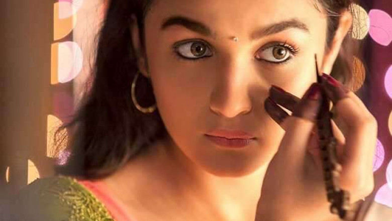 THE EVOLUTION OF WINGED LINER INSPIRED BY B-TOWN DIVAS