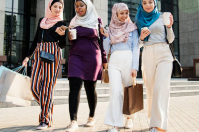 Hijab Trends Emerge Various Communities