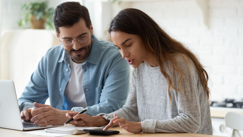 How Instant Text Loans Offer Money Via a Text Message?