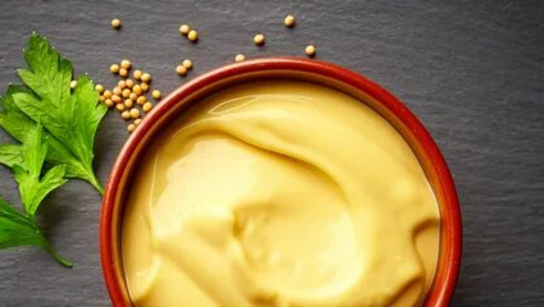Cheese Sauce; Several Varieties of Cheese Sauce Exist and Have Various Culinary Uses