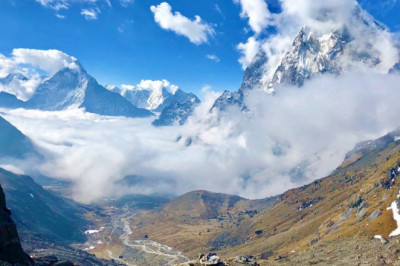Chola Pass Trek