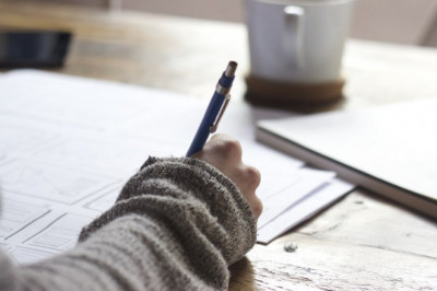 The Benefits of Hiring a Professional Book Writer