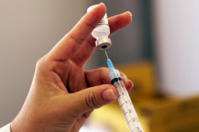 Who isn't a candidate for the shingles vaccine?