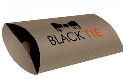 Customized pillow boxes for packaging at wholesale