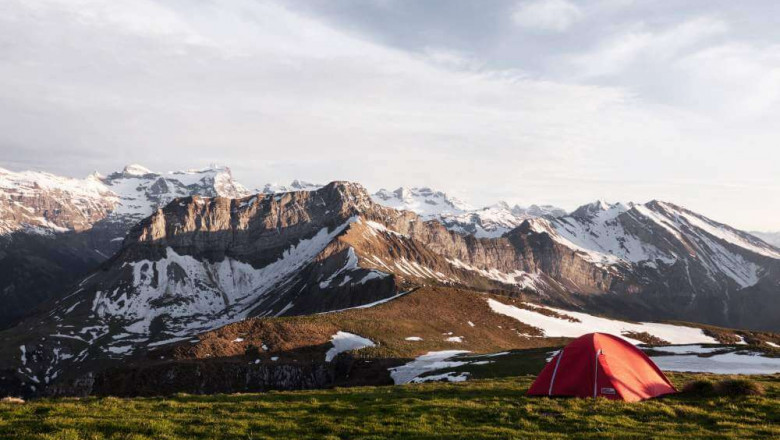 Instant Setup Tents - The Tent Hub