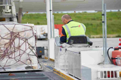 Swissport reports record cargo demand in 2021