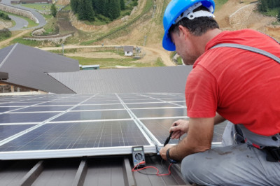 Unified Web Portal (UWP) for Rooftop Solar — Important Features & Benefits