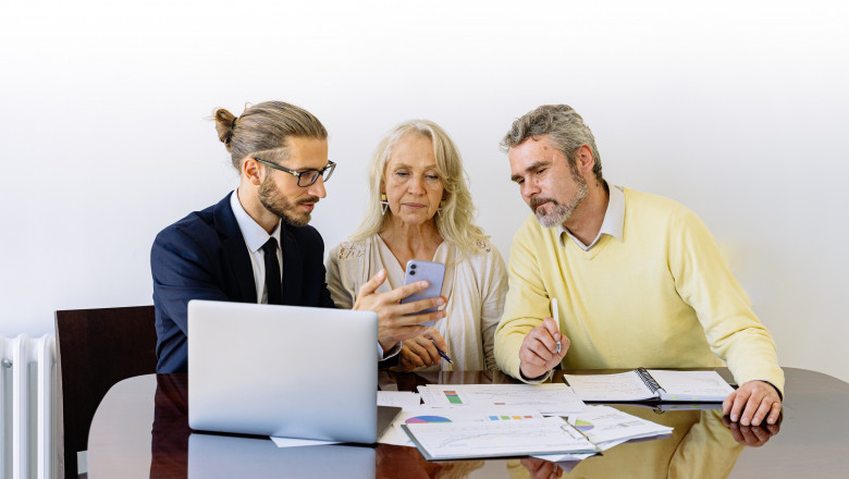 11 Must Have Features Your Contract Data Management System Should Have in 2021