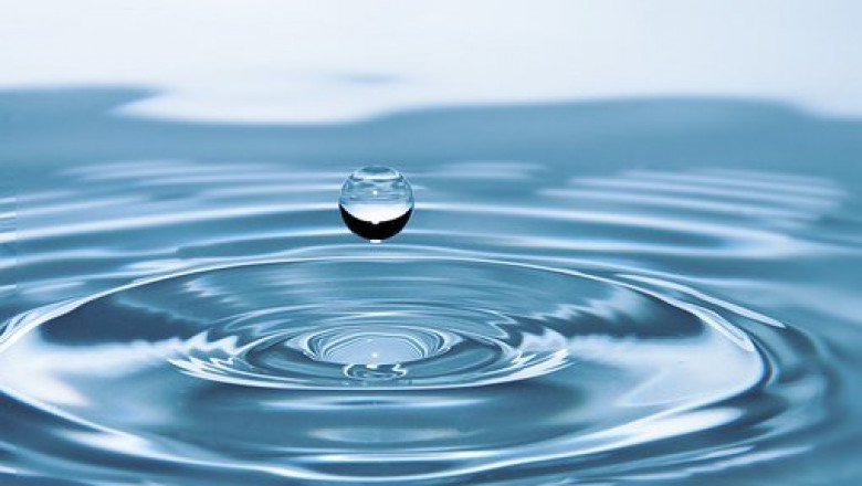 Commercial Applications of Overhead Water Storage Tank