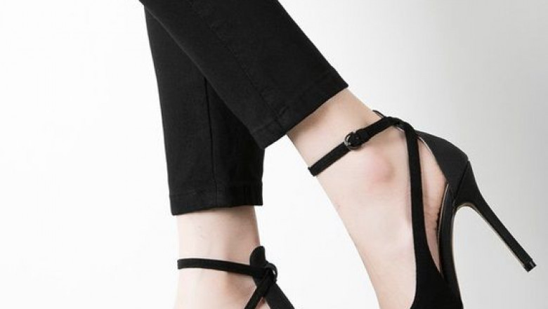 Global Luxury High-heels Market Segments, Share, Trends 2028| LVMH, Christian Louboutin, Jimmy Choo