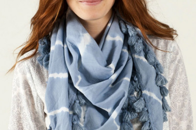 Ladies Scarves Wholesale UK - What's the Best Place to Ladies Scarves Wholesale UK?
