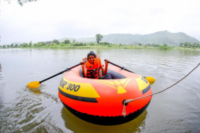 Karjat Lakeside Camping with bonfire and music