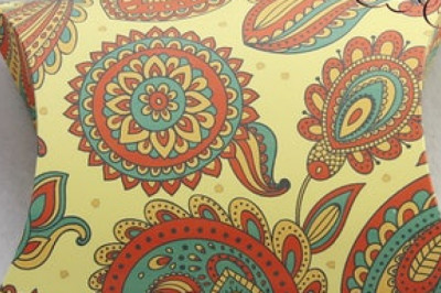 Give An Extraordinary Look To Your Product By Packing It In Beautifully Made Large Pillow Boxes