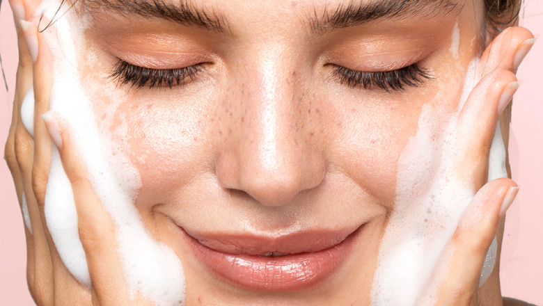 What Should You Not Mix Niacinamide With?