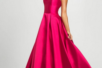 HOW TO DRESS FOR A WEDDING IN A JUMPSUIT