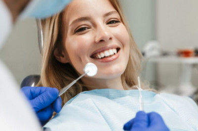 Reasons You Should Visit an Emergency Dentist