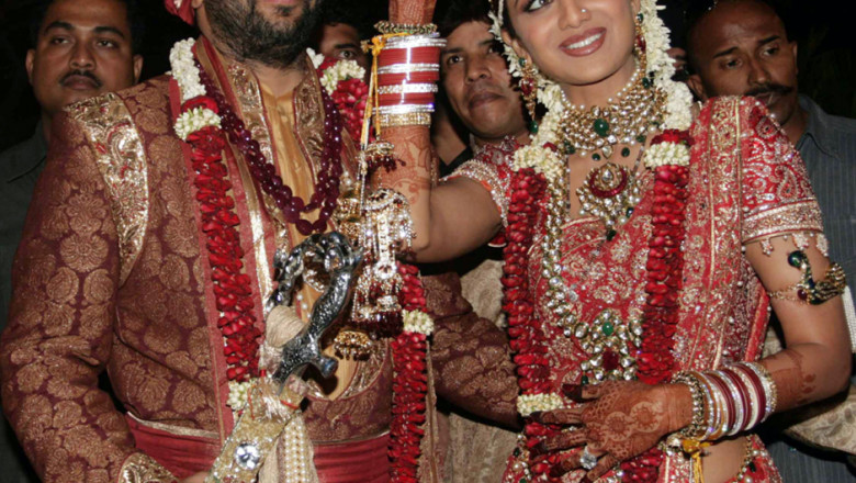 ANMOL JEWELLERS