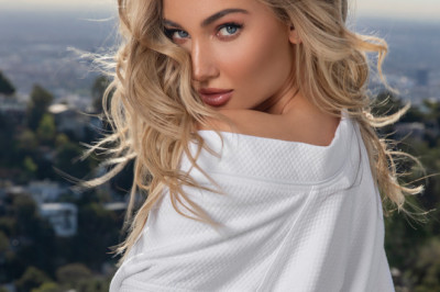 How to Keep Your Blonde Hair Bright Over Spring Break