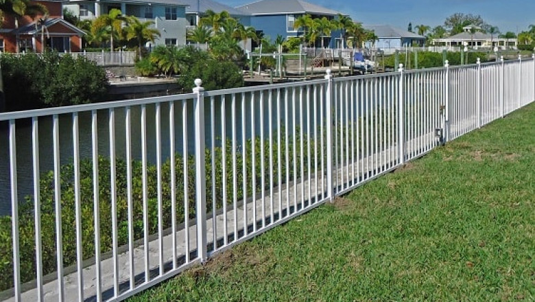 Fencing Service for Private Sectors