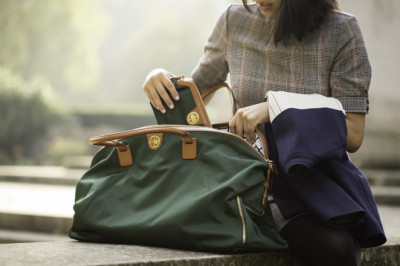 3 Reasons Why March Is an Excellent Month for Designer Work Bags