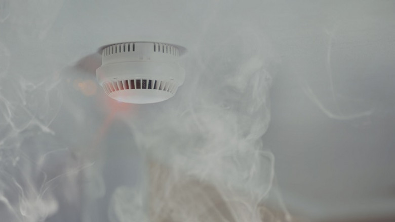Advantages of installing a fire and smoke detector
