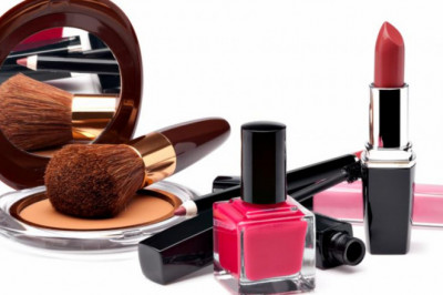 Saudi Arabia Halal Cosmetics Market  – Overview on Key Innovations 2030