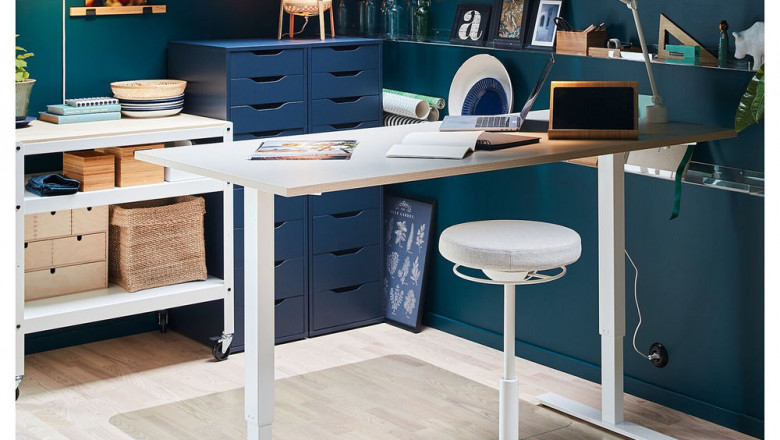 Choose the Right Ergonomic Standing desk UAE