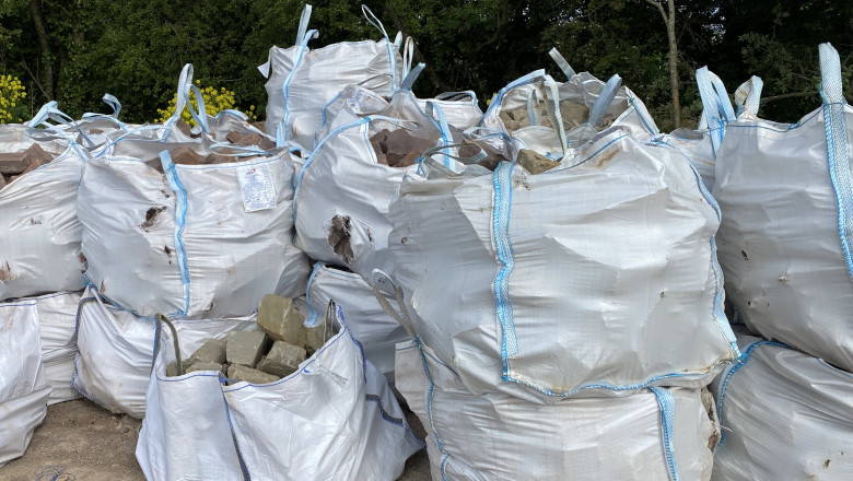 Hire An Experienced Company for Grab Hire Services