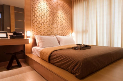 What Colours go with Cherry Wood Bedroom Furniture?