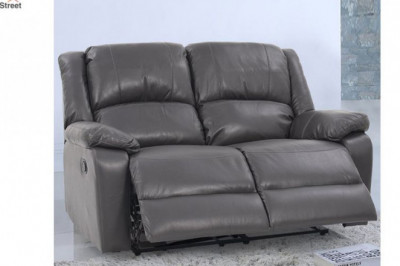 Strategies to be followed before buying the perfect leather sofa sets