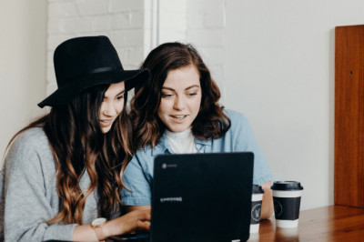 How to develop a B2B fashion marketplace app like Zilingo?