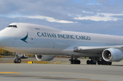 Cathay Pacific 2021 cargo revenue up 32% on better yields