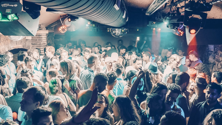 Hitting the Dance Clubs - Tips to Follow Before You Head Out For the Night