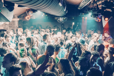 Hitting the Dance Clubs - Tips to Follow Before You Head Out For the Night