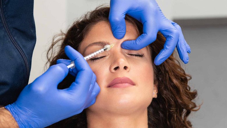 Biologically, botulinum toxin inhibits acetylcholine metabolism, thereby treating neurological disorders