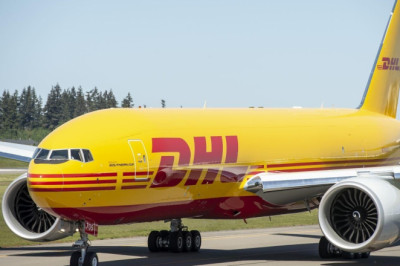 Boeing receives new order for six B777 freighters from DHL Express